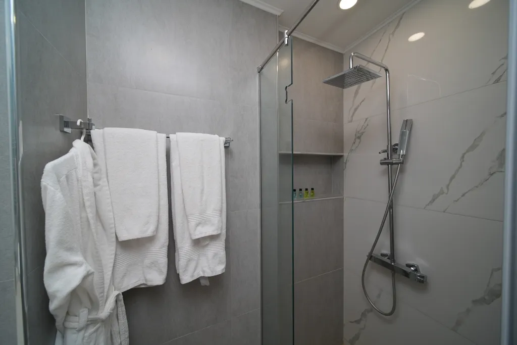 Улучшенные апартаменты с балконом