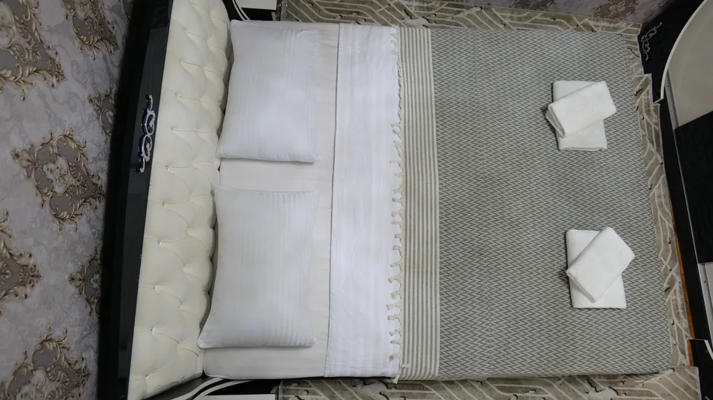 Приватный дом, 3 спальни, 2 минуты пешком до Регистана