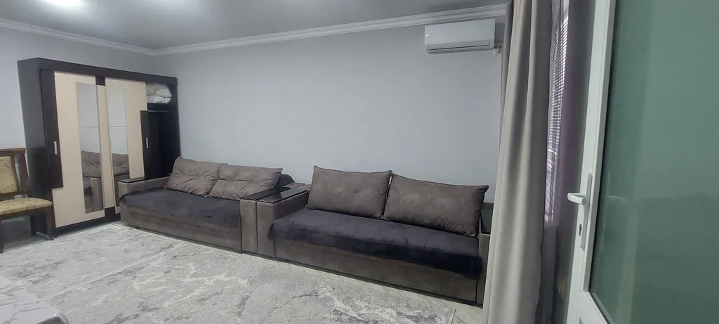 Уютная студия-комната в городе