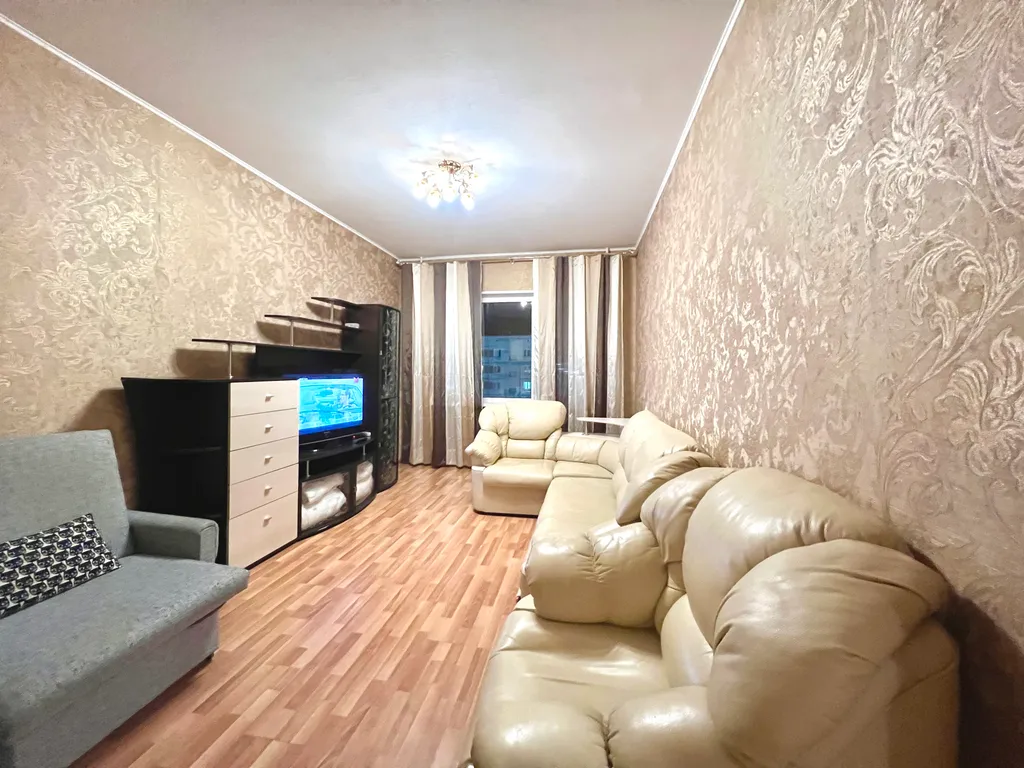 4-комнатная Квартира — аренда посуточно в Кировск