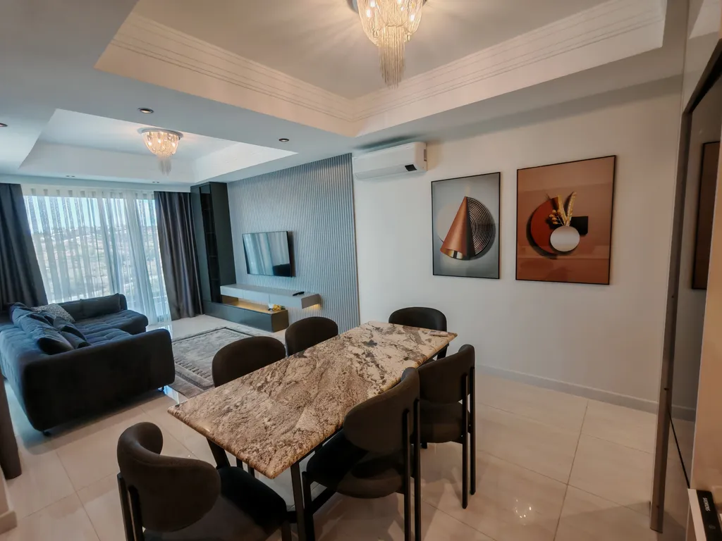 Квартира 2+1 в Azura World c видом на бассейн и аквапарком