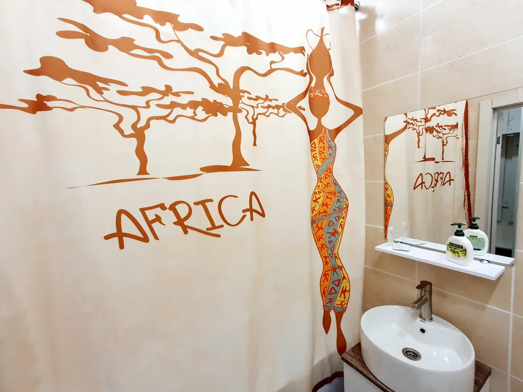 Уютная студия Африка