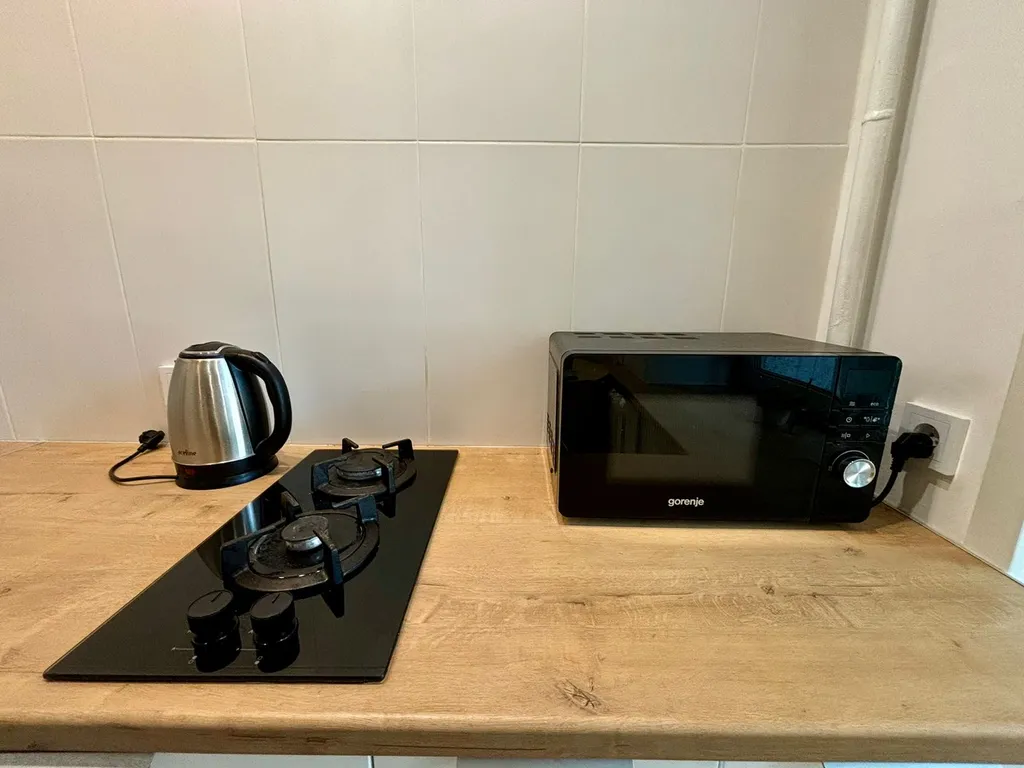 Светлая-уютная квартира в центре города с видом на сквер