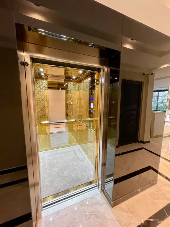 Luxury Flat 300m to the Beach