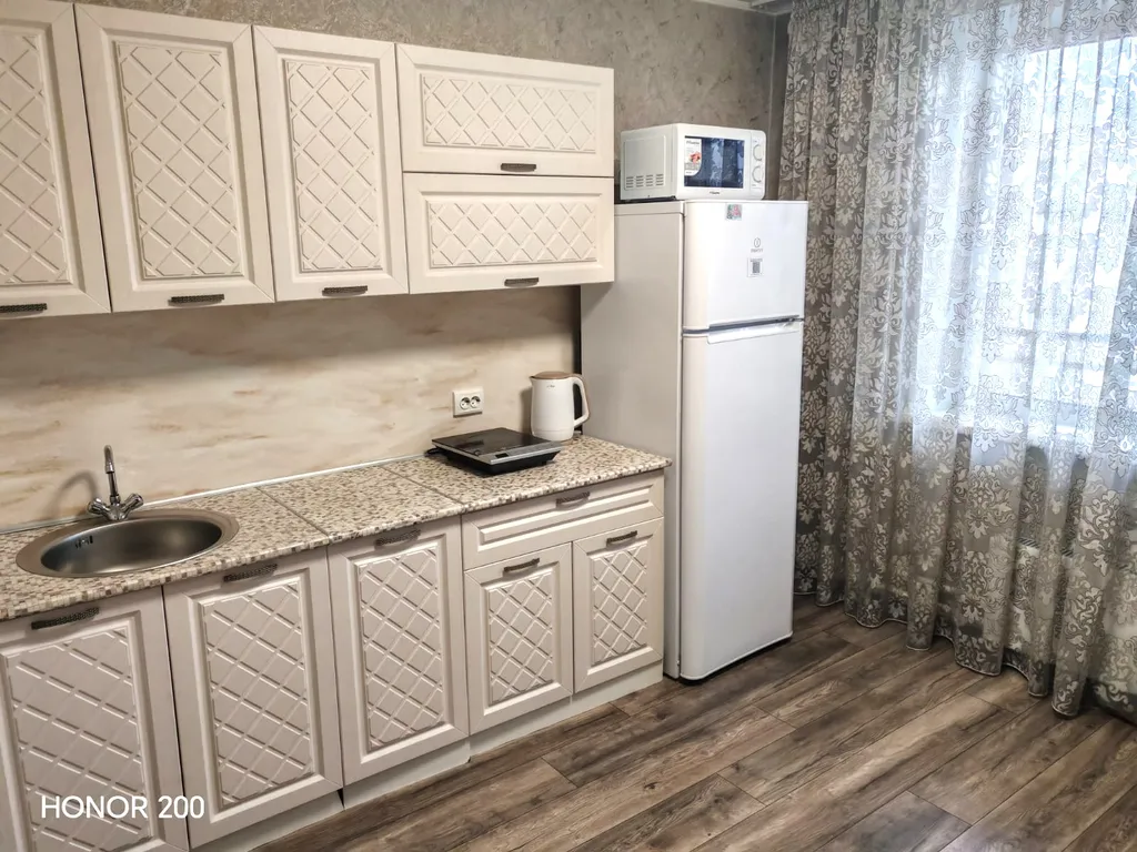 1 комнатная квартира рядом с "Park Inn"