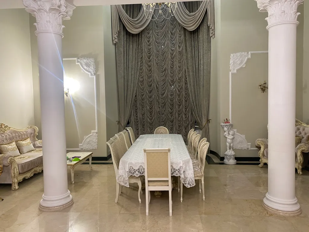 Коттедж с сауной и бассейном