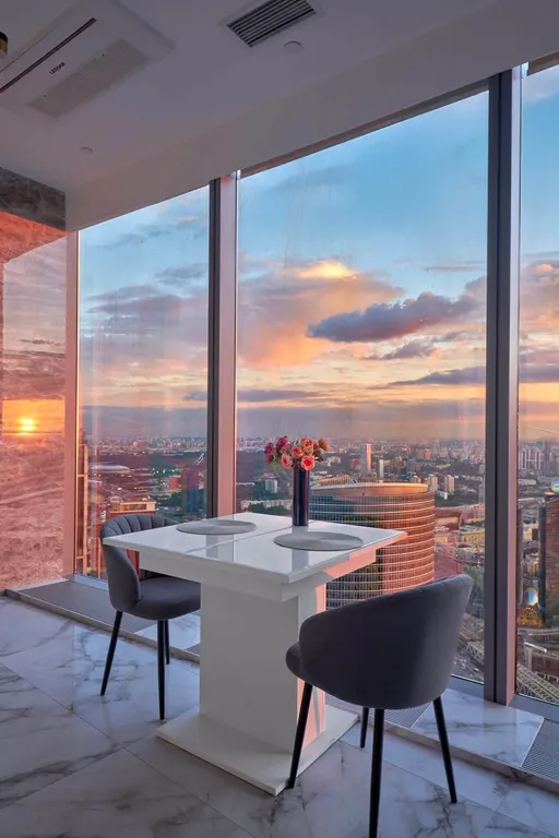 Sky City Moscow 80 этаж Выше облаков, очень ценный и редкий вид