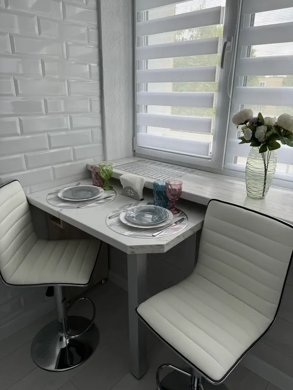 Самый центр!Площадь Победы!!!Васильки!!!