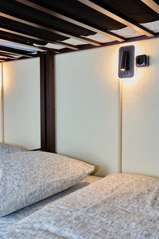 Спальное место в общем 4-х местном номере для ЖЕНЩИН