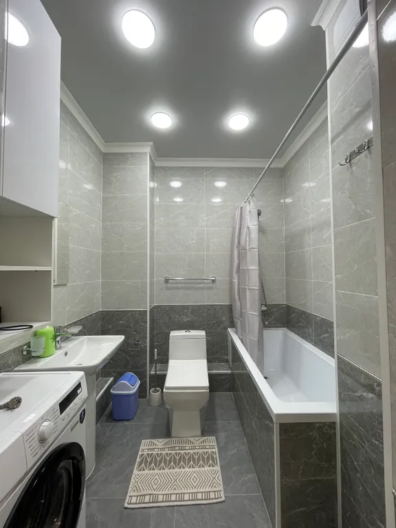 Уютная квартира возле озеро Сайран