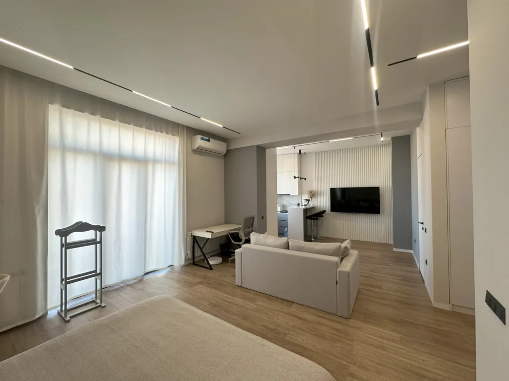 Minor-River apartment