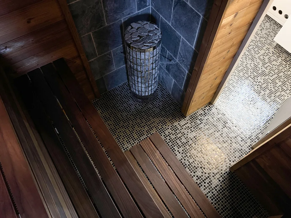 Коттедж Дом с сауной и видом на озеро — Стеклянный