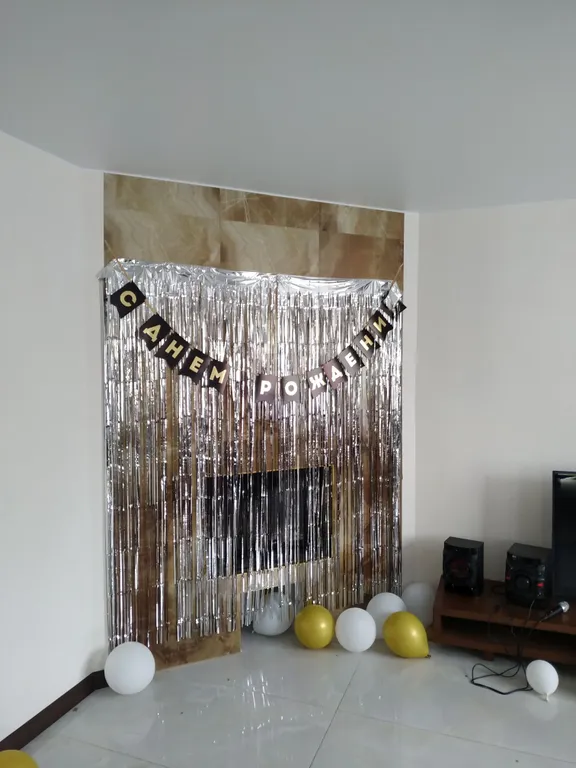 Дом на берегу пруда с камином, чаном и баней для большой компании