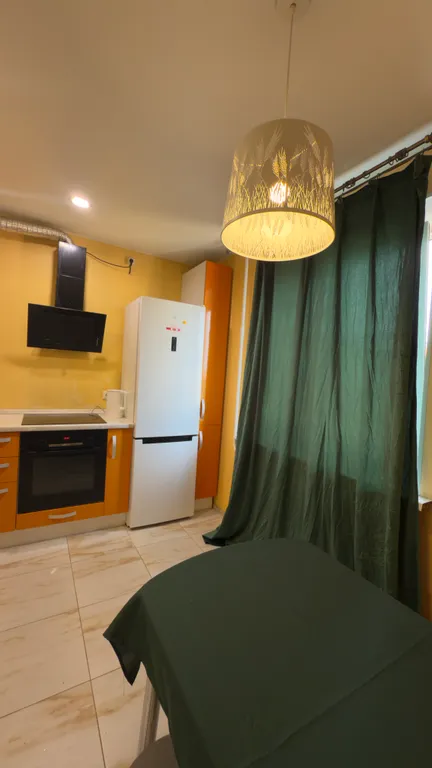 Просторная квартира для компании до 9 человек: по цене отеля, с душой