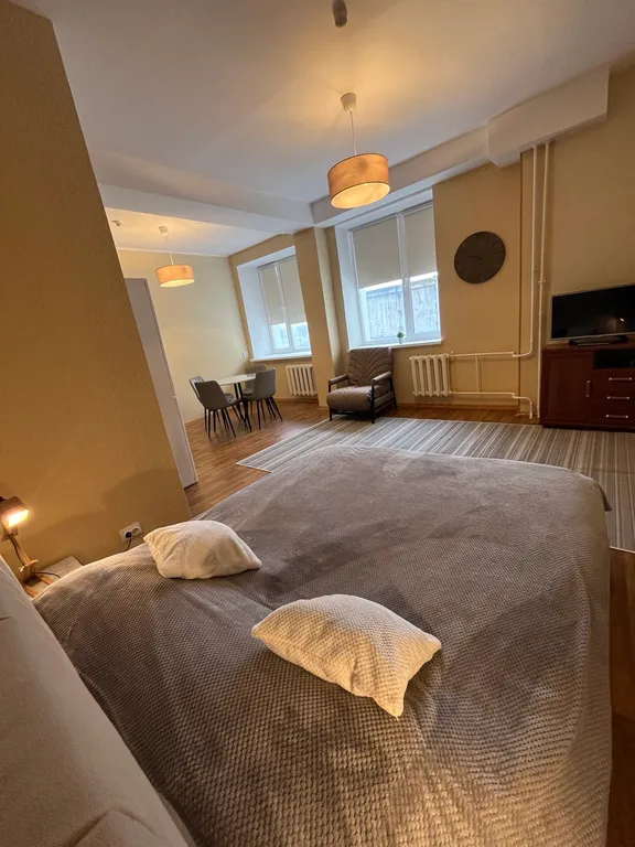 Просторная студия рядом с центром