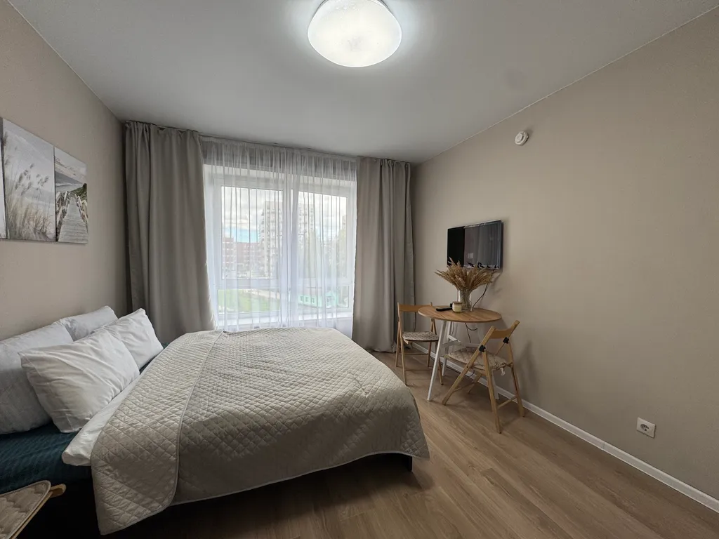 Уютная квартира с новым ремонтом и лесом под окном