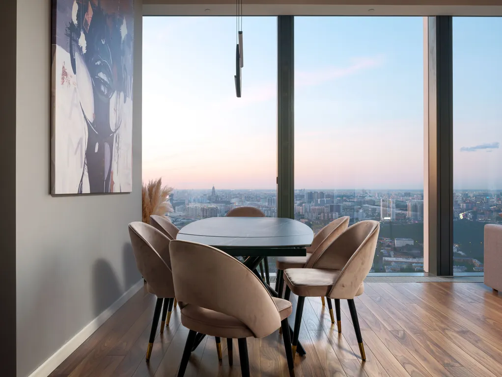 Красивый апартамент с двумя спальнями