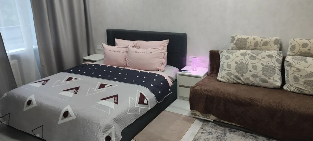 Шикарная двушка с евроремонтом в центре, экскурсионное сопровождение