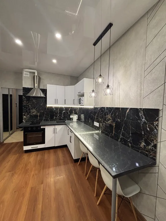 Уютная студия в центре Кудрова