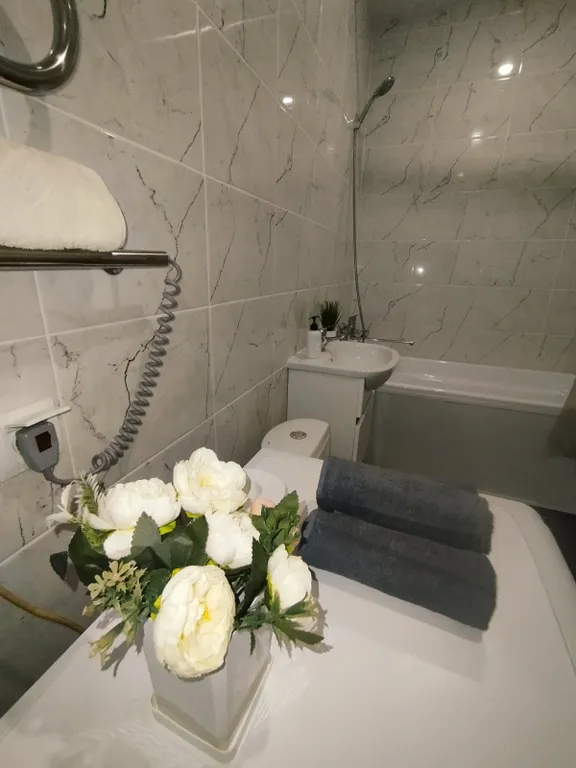 Студия у набeрежной в самoм центpе