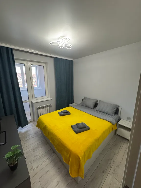 Квартира у Сити-молла с видом на рассвет и горы