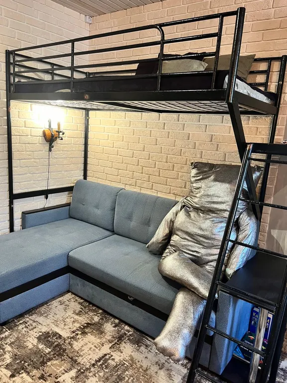 Уютная однокомнатная квартира в центре города — аренда посуточно в Старая Русса