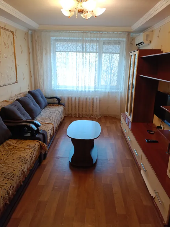 Уютная 2-комнатная квартира в Харцызске — аренда посуточно в Харцызск