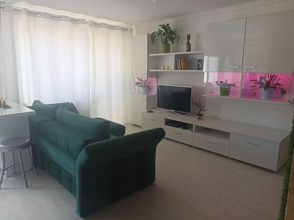 Двушка рядом с ЖД Вокзалом