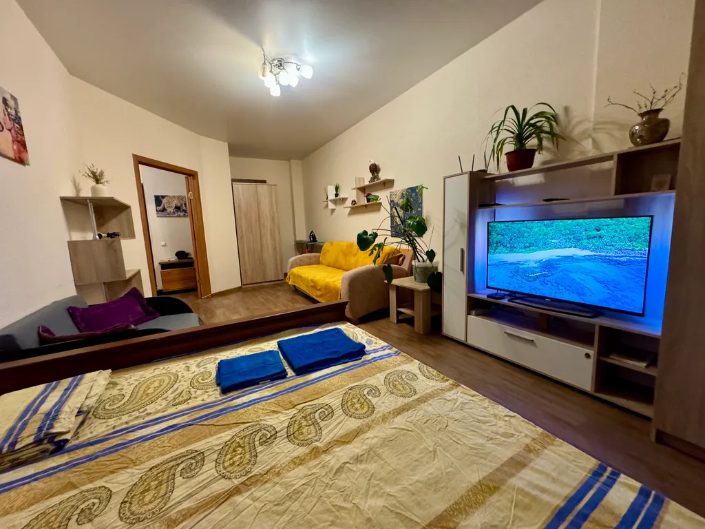 Однокомнатная уютная, чистая квартира в центре города рядом с автовокзалом — аренда посуточно в Самара