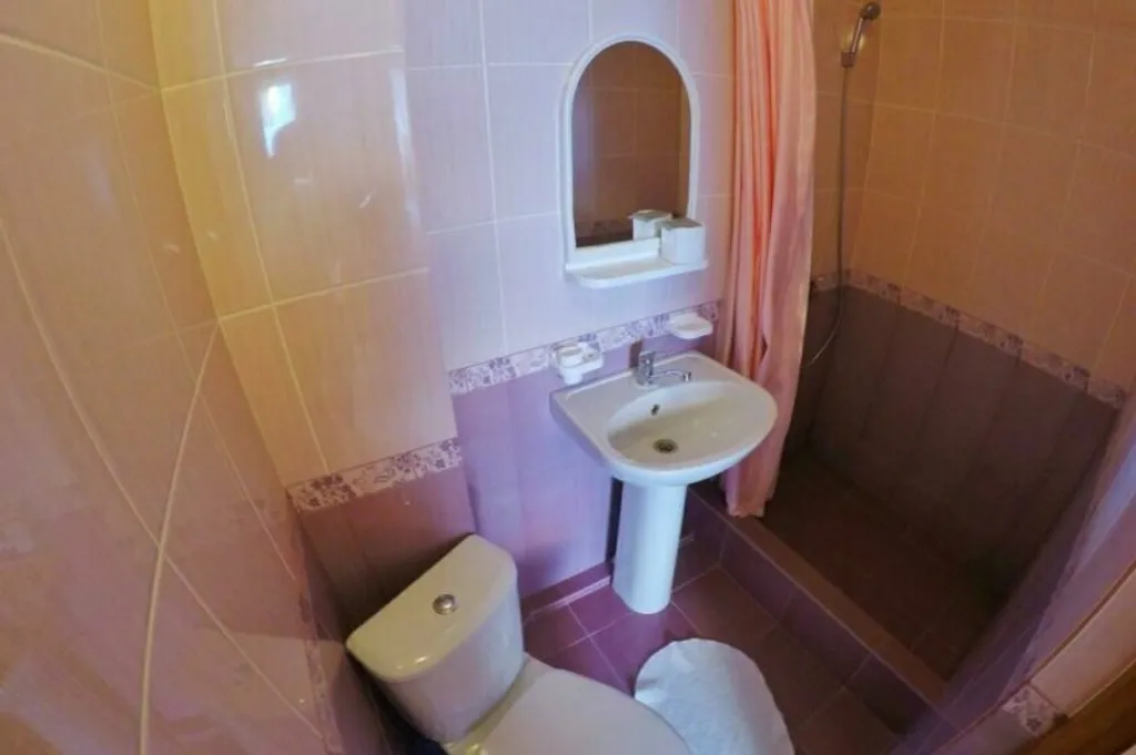 Квартира Квартира Четырехместный номер с доп. местом с балконом и видом на горы — Лазаревское