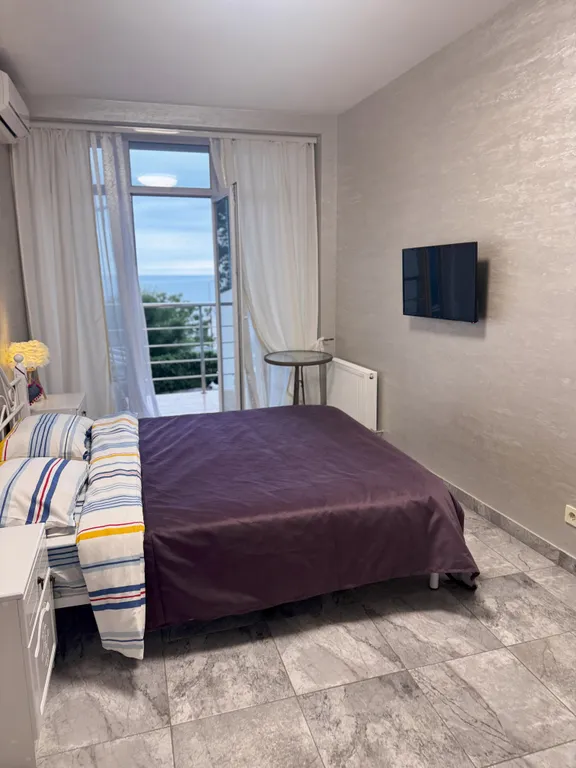 Квартира в 3 минутах от пляжа изумрудный