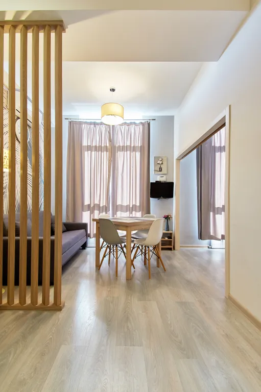 2-комнатная квартира в новом доме, рядом море и рынок