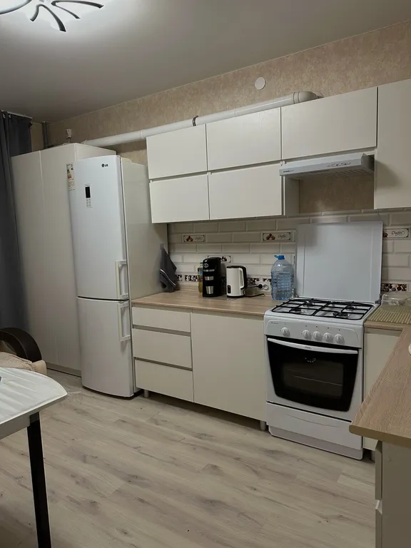 Уютная новая квартира в тихом современном районе