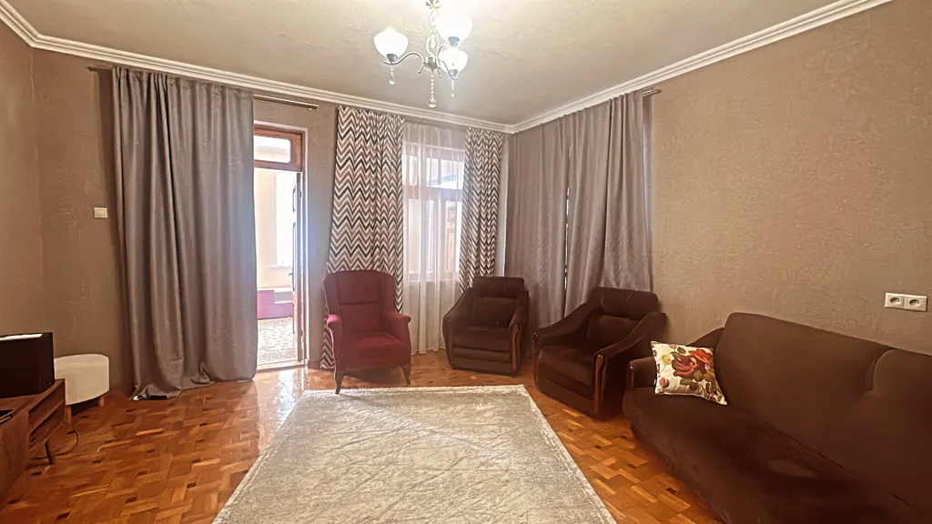 Домик в центре города под ключ