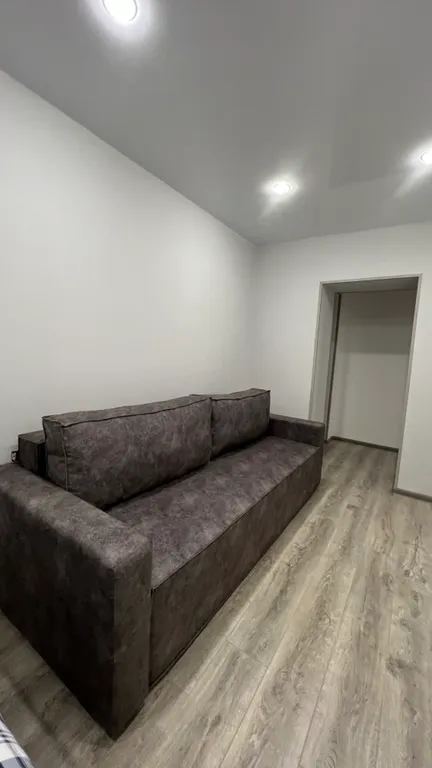 Трехкомнатная квартира с хорошим ремонтом и видом