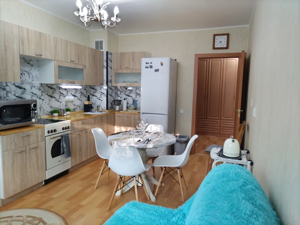 2-комнатная квартира только после ремонта в 20 мин. Пешком от метро