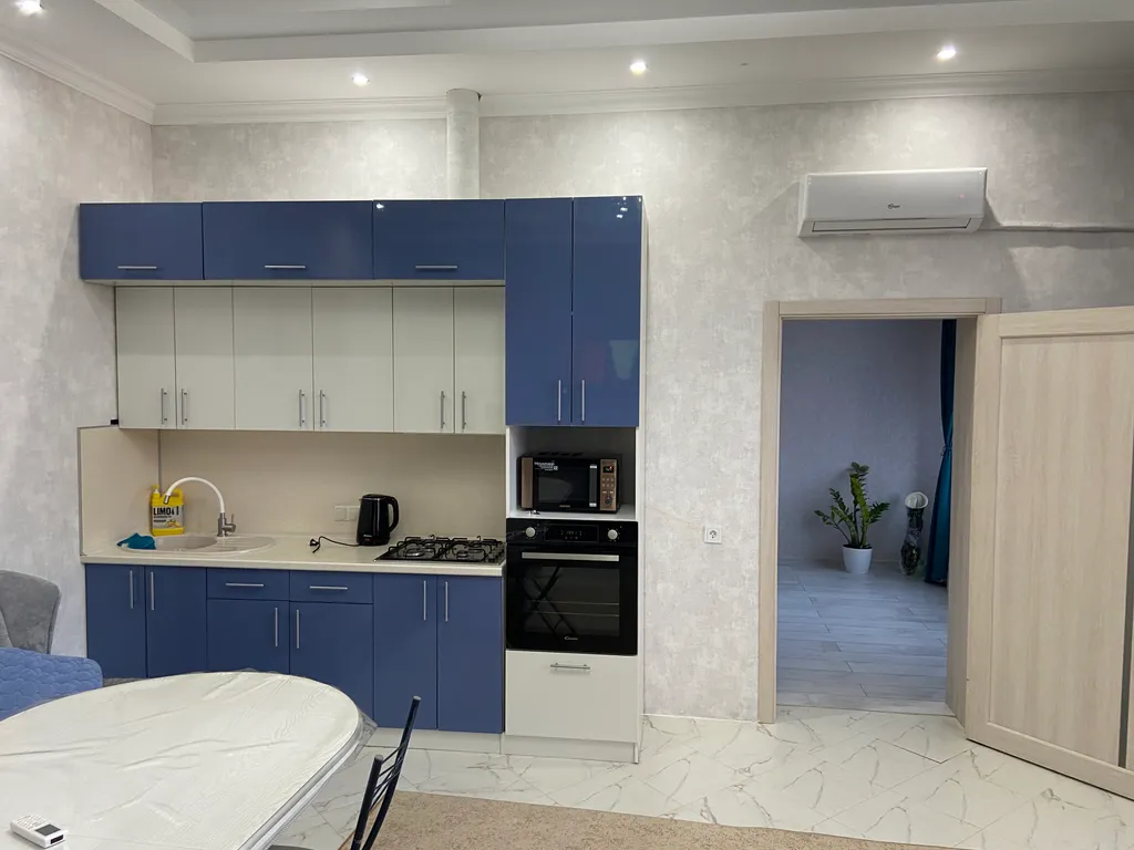 Дом под ключ без хозяев со своим двором