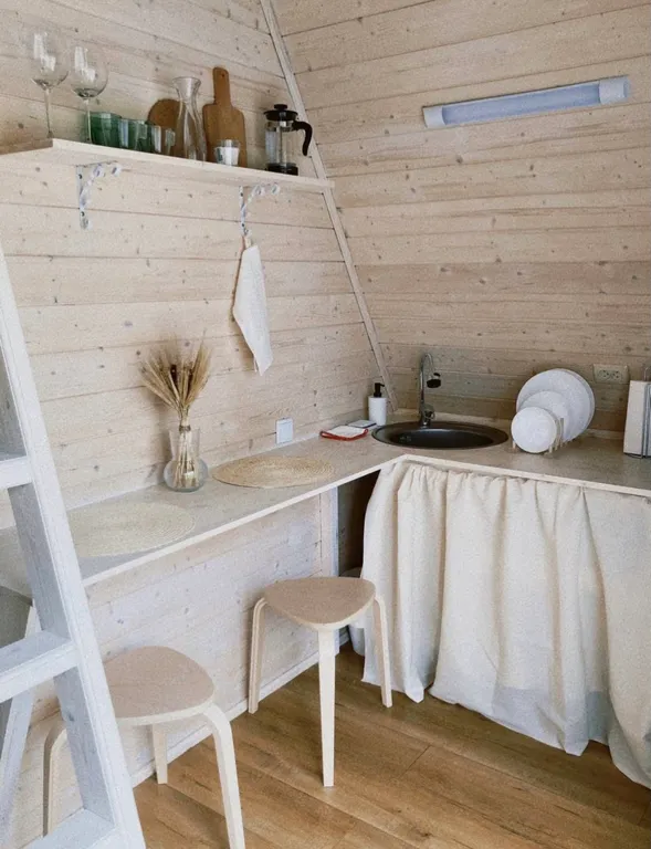 Уютный A-frаme домик на беpегу Bуокcы