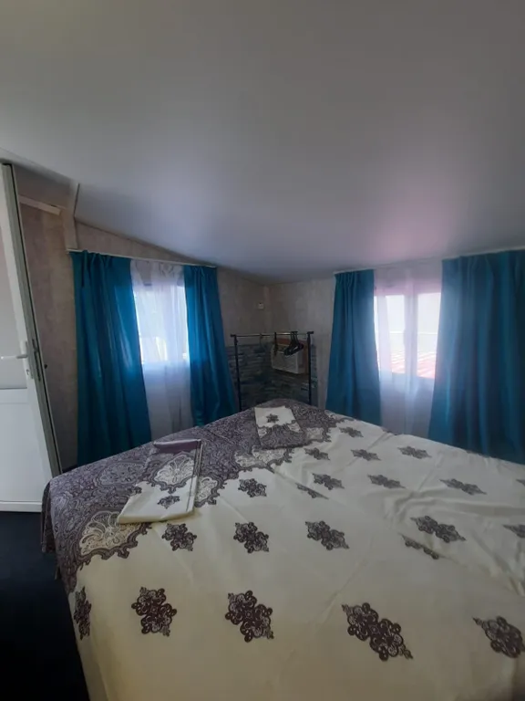 4-комнатный Дом