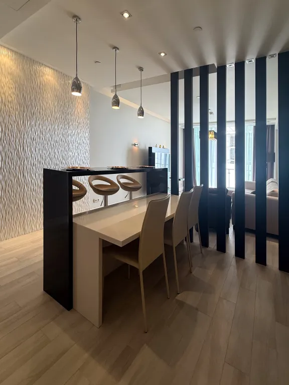 Видовые апартаменты в элитном отеле Гранд Карат