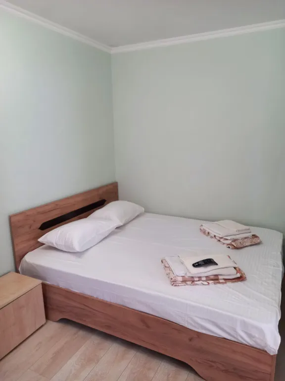 Трехкомнатная квартира на берегу моря