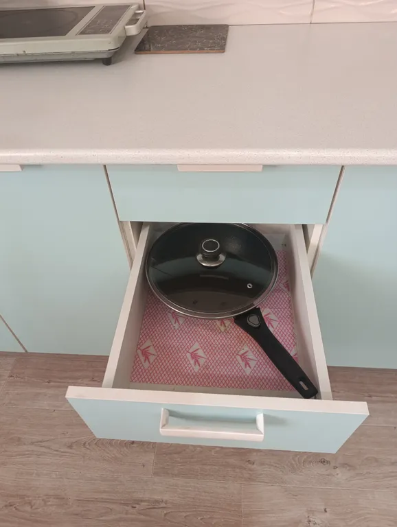 Уютная студия с видом на пруд