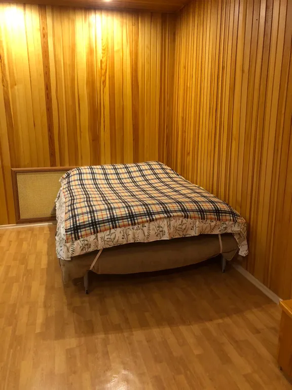 Коттедж на территории базы отдыха Молодёжная у озера Еланчик