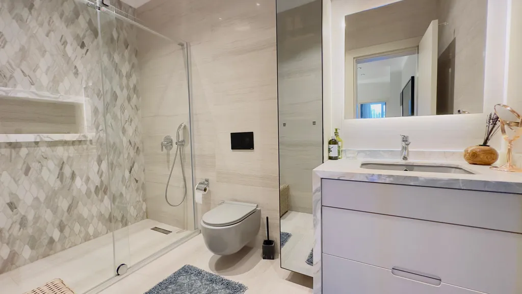 Duplex 3+1 в современном комплексе Via Mar Residence с выходом в сад