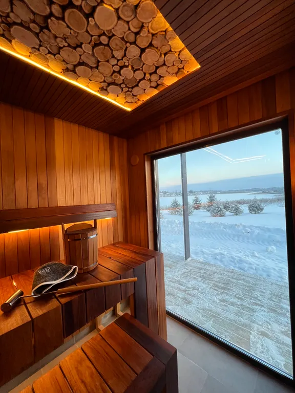 Барнхаус у озера