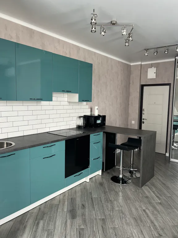 Студия в новом доме с новым хорошим и уютным ремонтом