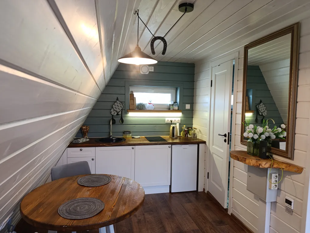 A-frame домик у леса