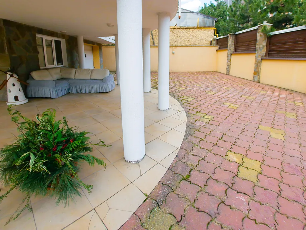 Коттедж на Красной Поляне