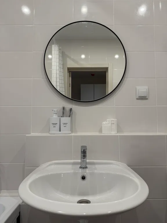 Просторная студия в шаговой доступности от Ледового дворца