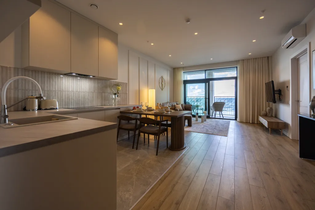 Апартамент с прямым видом на море, 1 линия жк променад